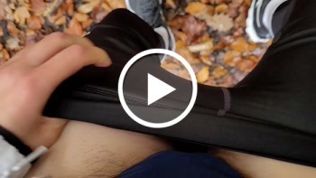 Daily Geilheit - behaart, DirtyTalk, frau, girl, Lou-ShayenneVolpe, natursekt, porno, solo, wald
