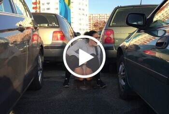 Einfach drauf los gepisst - aktion, frau, geil, geile, Grey, hose, maledom, man, milfs, mira, Mira-Grey, muschi, natursekt, parkplatz, pinkeln, porno, public, rasiert, schwarzhaarig, solo
