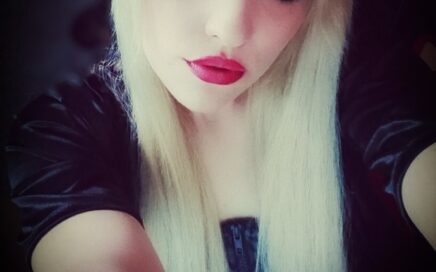 Porn Girl - Vicky-Carrera aus 80xxx München ich mag Anal-Dehnungen aktiv, Face-Sitting, Rollenspiele, High-Heels, Fuß-Fetisch, Lack,Leder, Latex, Doktor-Spiele, Maskenspiele, Wachs-Spiele, Entführungsspiele, Dominante Rollen, Demütigung, Bondage, Rohrstockerziehungen, Spanking, CBT (Schwanz- und Hodenzüchtigung), Spitting, Keuschhaltung, Nadeln, Psychofolter, Schulerziehung, Versklavung aktiv , Verhöre, Vorführung, Trampling