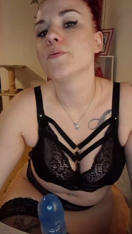 14796271 640 - (Userwunsch) Lust mit mir eine zu Rauchen, mich zu lecken