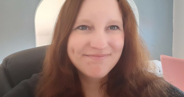 Ayo34 - private Porno Darstellerin- 69, Girlfriendsex, Dirtytalk, Sexspielzeuge, Tittenfick, Gesichtsbesamung, Face-Sitting