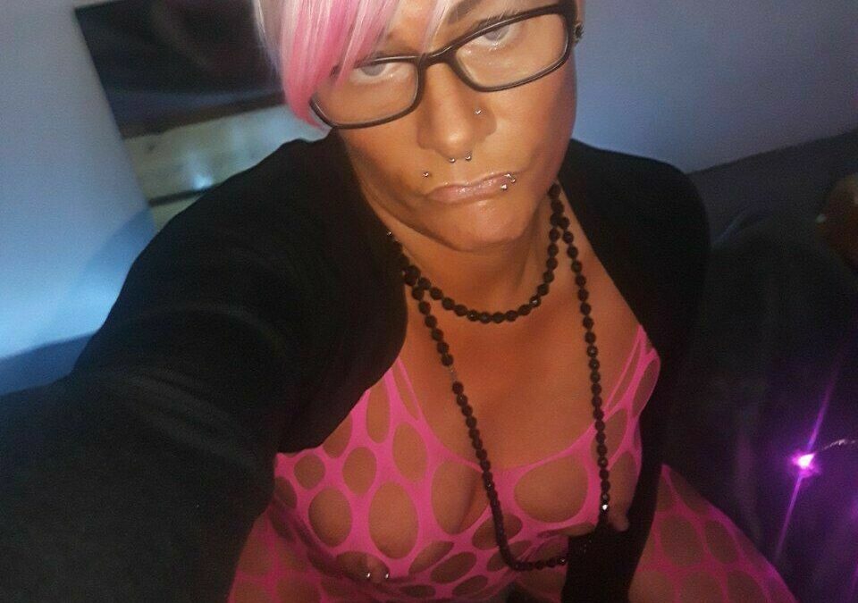 Mrskitten80 - Amateur Porno Darsteller