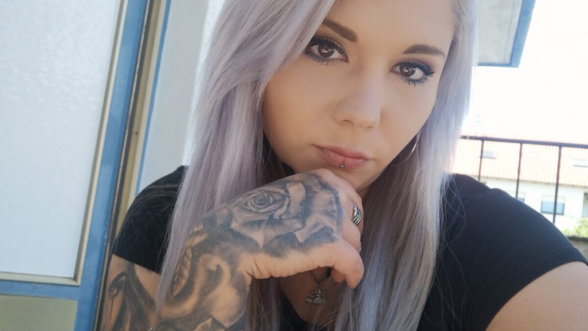 LadyKyra - Amateur Porno Darsteller