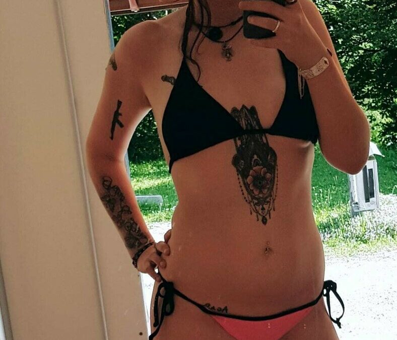 medusaa69 - private Porno Darstellerin- 69, Girlfriendsex, Dirtytalk, Analsex, Anal-Dehnungen aktiv, Ass to Mouth, Zeigen in der Öffentlichkeit, Sexspielzeuge, Gegenstände einführen, Tittenfick, Massenbesamung / Bukkake, Deepthroating (Hardcore Blasen), Gesichtsbesamung, Face-Sitting, Eier lecken, Große Schwänze, Große Brüste, Lesbische Spiele, Rollenspiele, Dreier , Doppelte Penetrationen, Gruppensex , Sex-Parties, Nylon-Strapserotik, High-Heels, Fuß-Fetisch, Lack,Leder, Latex, Doktor-Spiele, Maskenspiele, Wachs-Spiele, Entführungsspiele, Devote Rollen, Dominante Rollen, Demütigung, Bondage, Rohrstockerziehungen, Spanking, CBT (Schwanz- und Hodenzüchtigung), Keuschhaltung, Nadeln, Psychofolter, Rasur, Schulerziehung, Versklavung aktiv , Versklavung passiv, Verhöre, Vorführung, Eingipsen, Mumifizierung, Partnererziehung, Fisting, Trampling
