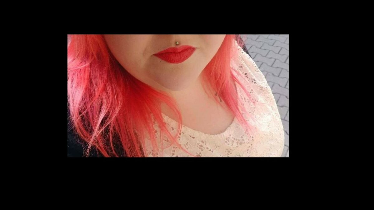 RedLipsXXX - Amateur Porno Darsteller