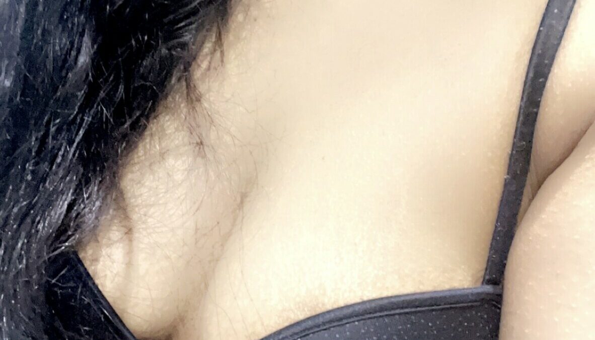 Hey willkommen auf mein Profil:) ich bin Kikilein und suche DICH zum Unterhalten und Spaß haben ;)

Willst du noch mehr über mich wissen dann zögere dich nicht und schreib mich gerne an ich freue mich auf dich :)