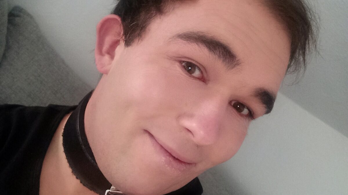 Hei ihr lieben :)

Ich bin Janina, Transgender und bin gespannt was mich hier so erwartet.

Ich bin immer gut gelaunt und bringe gerne anderen ein Lächeln ins Gesicht.

Ich würde mich freuen wenn ihr mir schreiben würdet wenn ihr noch mehr über mich erfahren möchtet.

Bis dahin,

Liebe Grüße von Janina