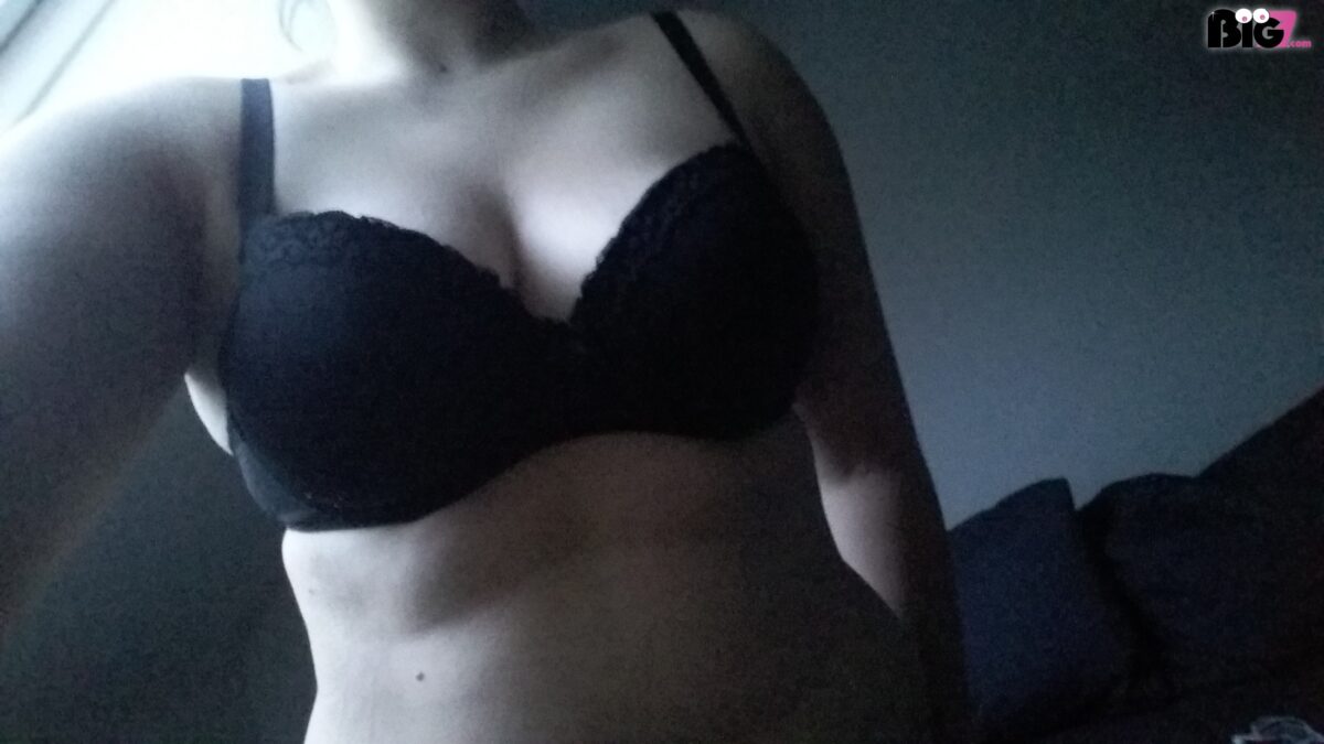 Lady93V - Amateur Porno Darsteller