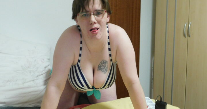SarJay91 - private Porno Darstellerin- 69, Girlfriendsex, Dirtytalk, Analsex, Zungen-Analsex passiv, Sexspielzeuge, Gegenstände einführen, Tittenfick, Deepthroating (Hardcore Blasen), Gesichtsbesamung, Face-Sitting, Eier lecken, Creampie, Interracial, Große Brüste, Lesbische Spiele, Swingen, Dreier , Doppelte Penetrationen, Rasur