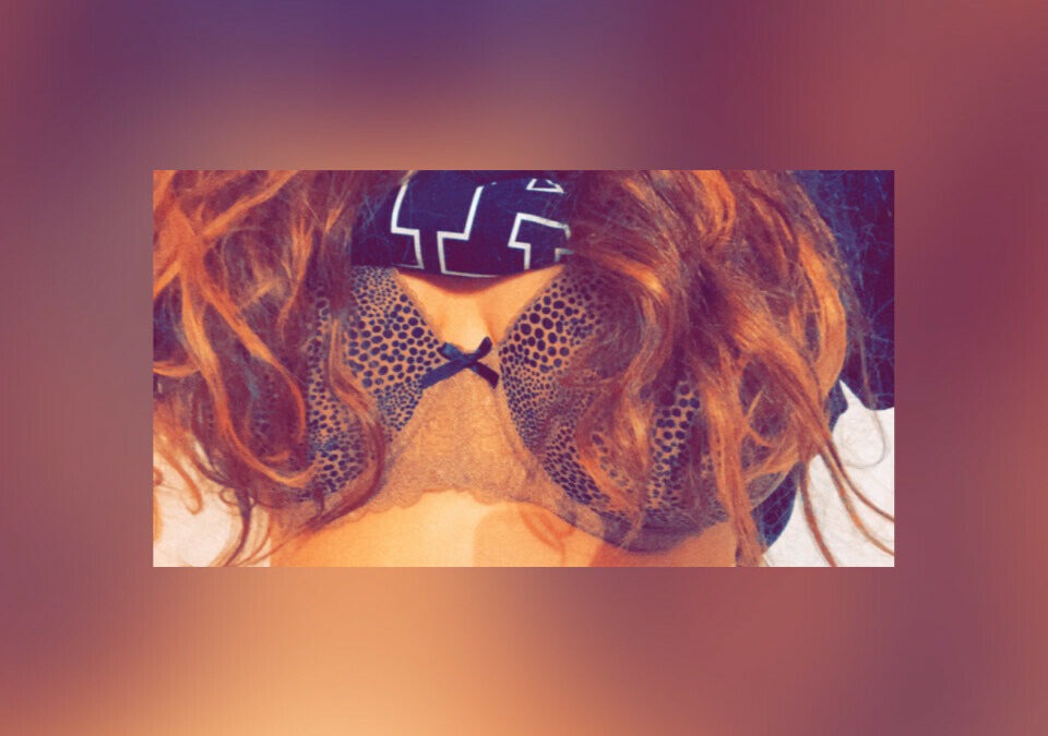 IsaBellee - private Porno Darstellerin- 69, Dirtytalk, Sexspielzeuge, Tittenfick