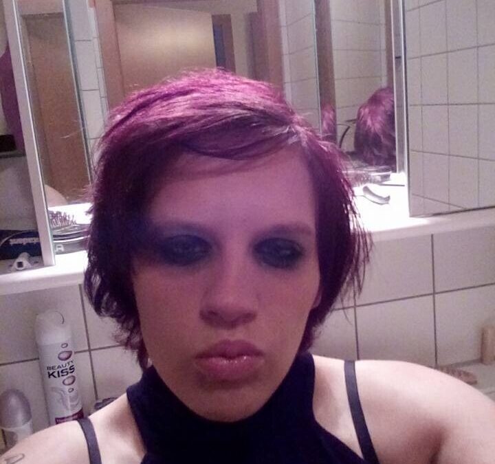 love000 - Amateur Porno Darsteller
