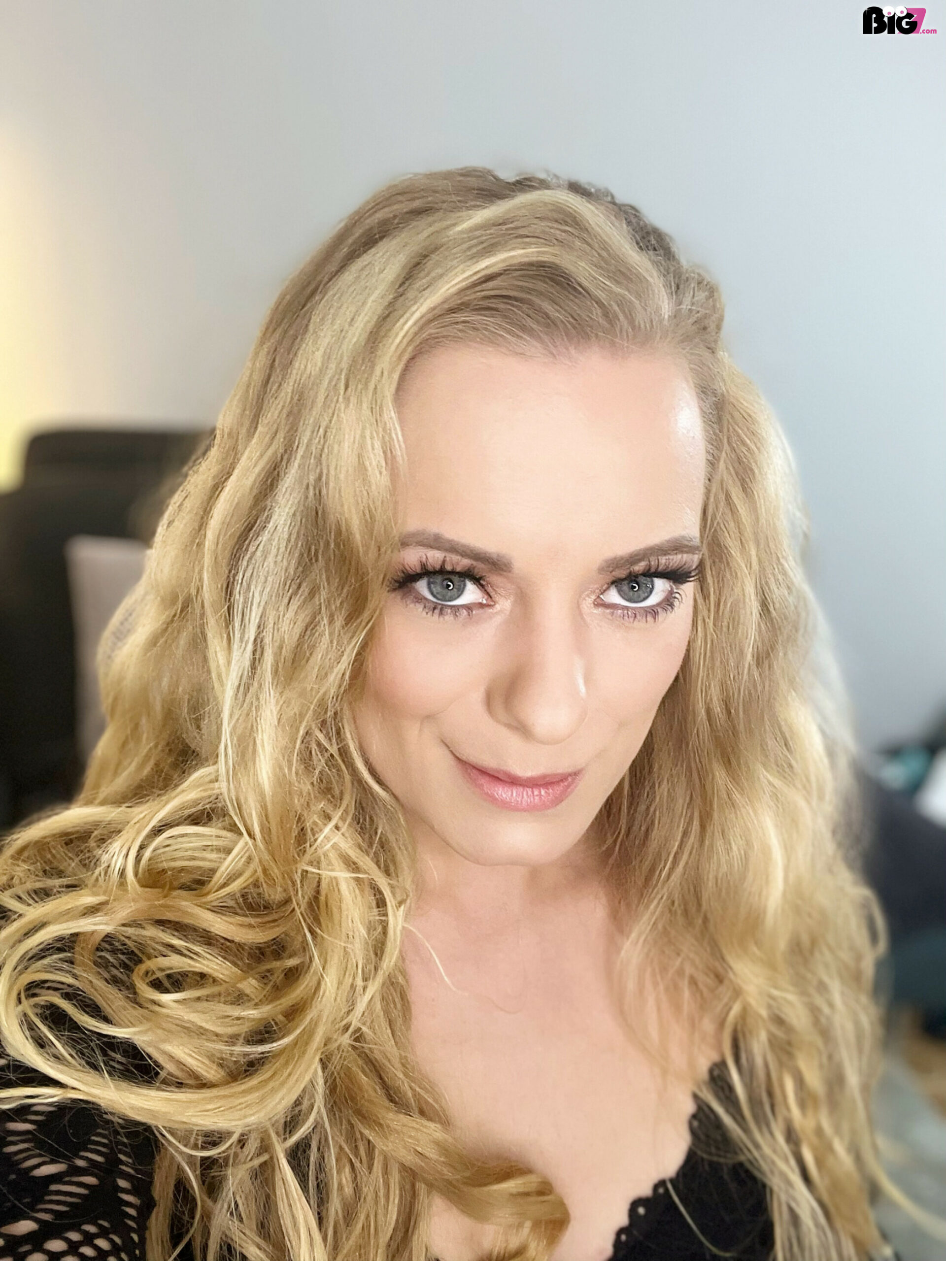 SweetMiaXXX - private Porno Darstellerin- 69, Dirtytalk, Analsex, Zeigen in der Öffentlichkeit, Sexspielzeuge, Tittenfick, Massenbesamung / Bukkake, Deepthroating (Hardcore Blasen), Gesichtsbesamung, Face-Sitting, Eier lecken, Große Schwänze, Lesbische Spiele, Rollenspiele, Dreier , Gruppensex , Sex-Parties, High-Heels