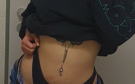 Stella99 - private Porno Darstellerin- 69, Dirtytalk, Analsex, Zungen-Analsex aktiv, Zungen-Analsex passiv, Ass to Mouth, Deepthroating (Hardcore Blasen), Rimming (Polecken), Gesichtsbesamung, Face-Sitting, Eier lecken, Rollenspiele, Dreier , Fuß-Fetisch, Doktor-Spiele, Devote Rollen, Dominante Rollen, Demütigung, Bondage, CBT (Schwanz- und Hodenzüchtigung), Keuschhaltung, Versklavung aktiv , Versklavung passiv, Partnererziehung
