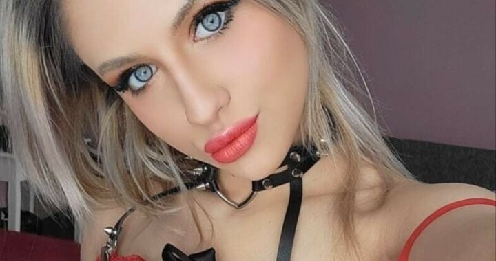 SugarPrincess18 - private Porno Darstellerin- 69, Analsex, Zungen-Analsex aktiv, Zeigen in der Öffentlichkeit, Sexspielzeuge, Gegenstände einführen, Tittenfick, Gesichtsbesamung, Face-Sitting, Eier lecken, Creampie, Große Brüste, Lesbische Spiele, Swingen, Rollenspiele, Dreier , Gruppensex , Sex-Parties, Nylon-Strapserotik, High-Heels, Fuß-Fetisch, Natursekt aktiv, Wachs-Spiele, Spitting, Rasur