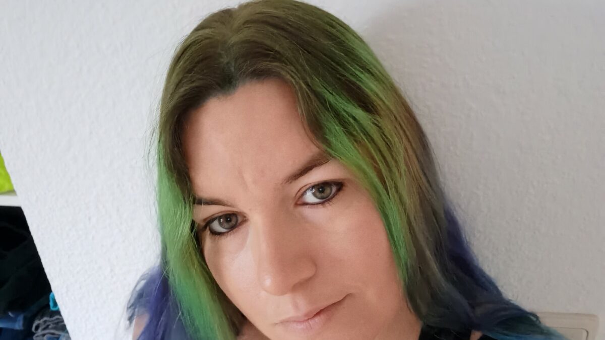 SexyMilf1990 - private Porno Darstellerin- 69, Girlfriendsex, Dirtytalk, Analsex, Zeigen in der Öffentlichkeit, Sexspielzeuge, Gegenstände einführen, Tittenfick, Massenbesamung / Bukkake, Deepthroating (Hardcore Blasen), Gesichtsbesamung, Face-Sitting, Eier lecken, Creampie, Interracial, Lesbische Spiele, Swingen, Rollenspiele, Dreier , Doppelte Penetrationen, Gruppensex , Sex-Parties, High-Heels, Fuß-Fetisch, Natursekt aktiv, Maskenspiele, Vorführung, Fisting