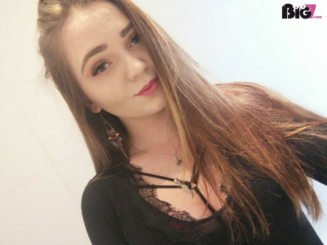 o 4a799502a2132f0d7a146a722870395f - EllieDiamond