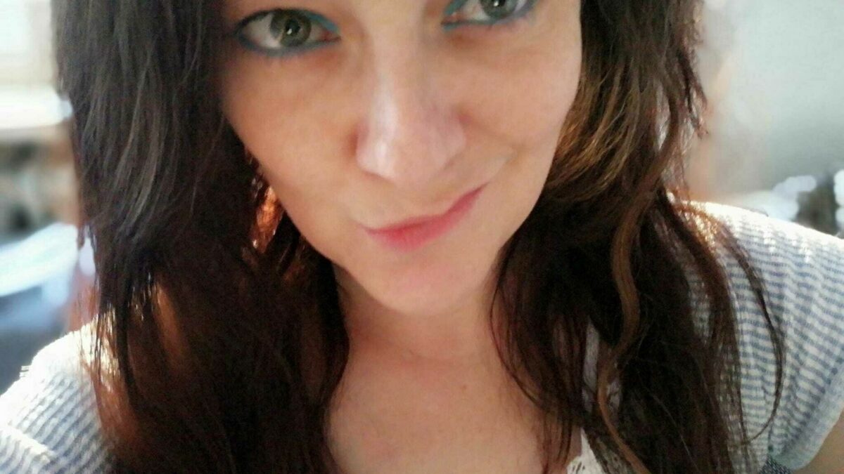 CoolNadine - Amateur Porno Darsteller