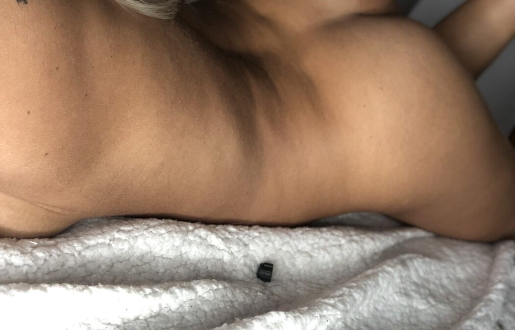 Dirtyluna - Amateur Porno Darsteller