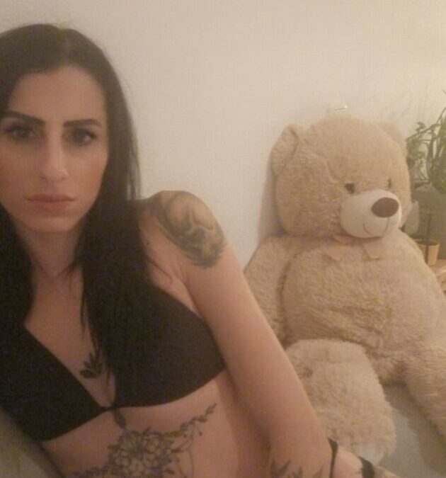 AUSTRIAGIRL666 - Amateur Porno Darsteller
