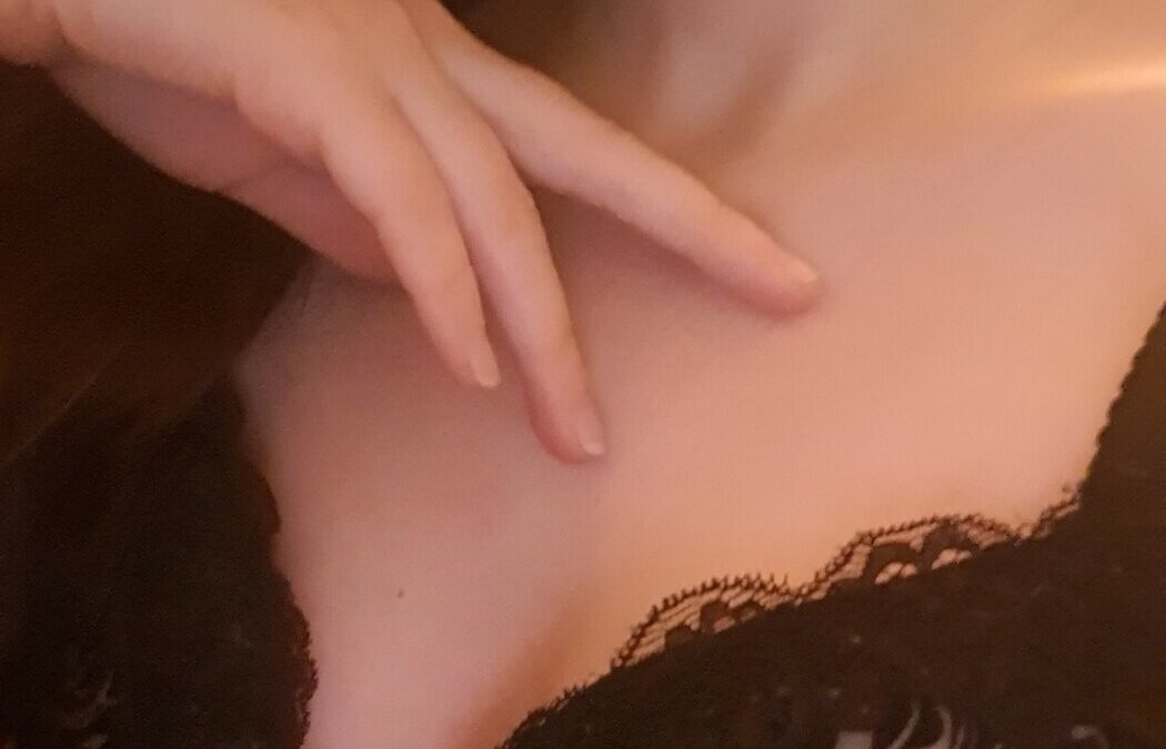 Rowiie19 - Amateur Porno Darsteller