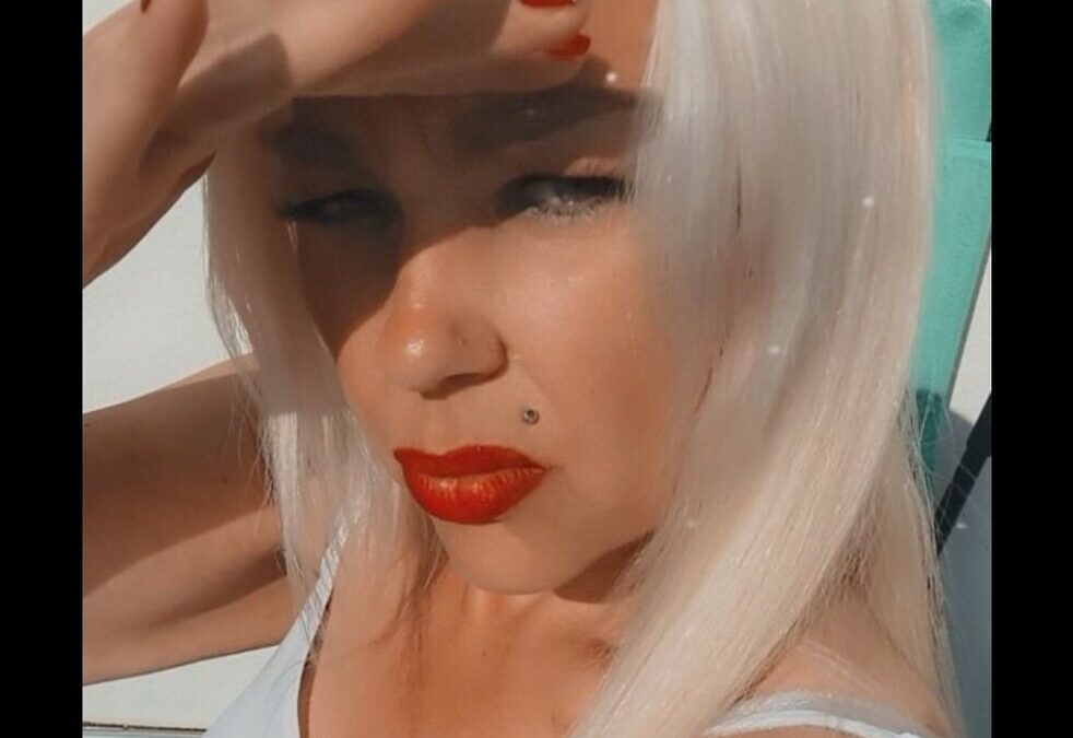 Mistress-Jaylu - Amateur Porno Darsteller