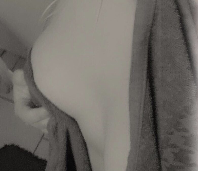 Crazy-C - private Porno Darstellerin- 69, Dirtytalk, Analsex, Zeigen in der Öffentlichkeit, Deepthroating (Hardcore Blasen), Gesichtsbesamung, Eier lecken, Creampie