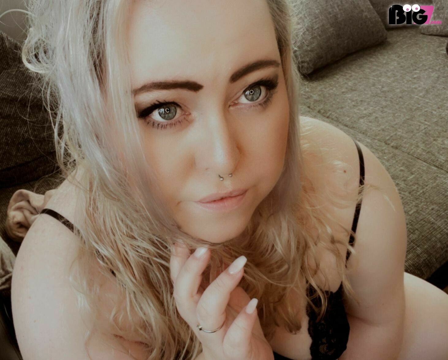 o 70559a8f86a7b00580a5c27073d44452 - Juliette-Deluxe