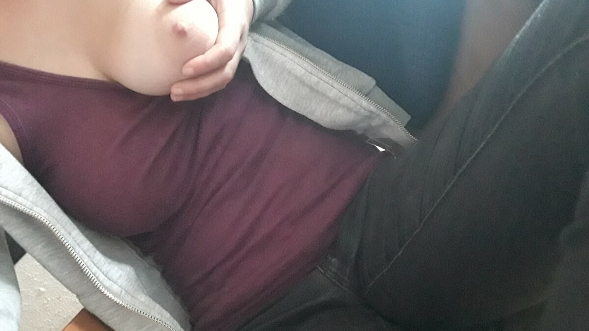 Sweetyleonie - private Porno Darstellerin- 69, Dirtytalk, Analsex, Zungen-Analsex aktiv, Zungen-Analsex passiv, Anal-Dehnungen aktiv, Anal-Dehnungen passiv, Zeigen in der Öffentlichkeit, Sexspielzeuge, Gegenstände einführen, Tittenfick, Massenbesamung / Bukkake, Deepthroating (Hardcore Blasen), Creampie, Große Schwänze, Rollenspiele, Dreier , Doppelte Penetrationen, Gruppensex , Doktor-Spiele, Maskenspiele, Devote Rollen, Demütigung, Bondage
