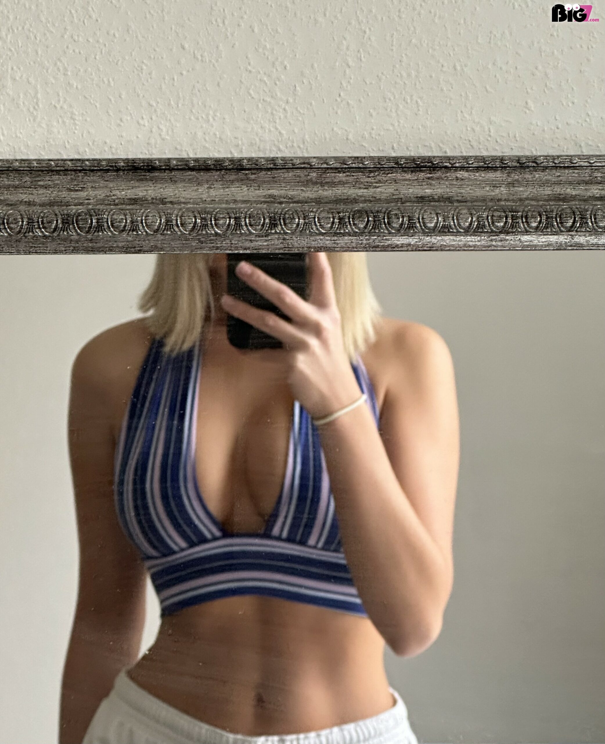 Yana - private Porno Darstellerin-