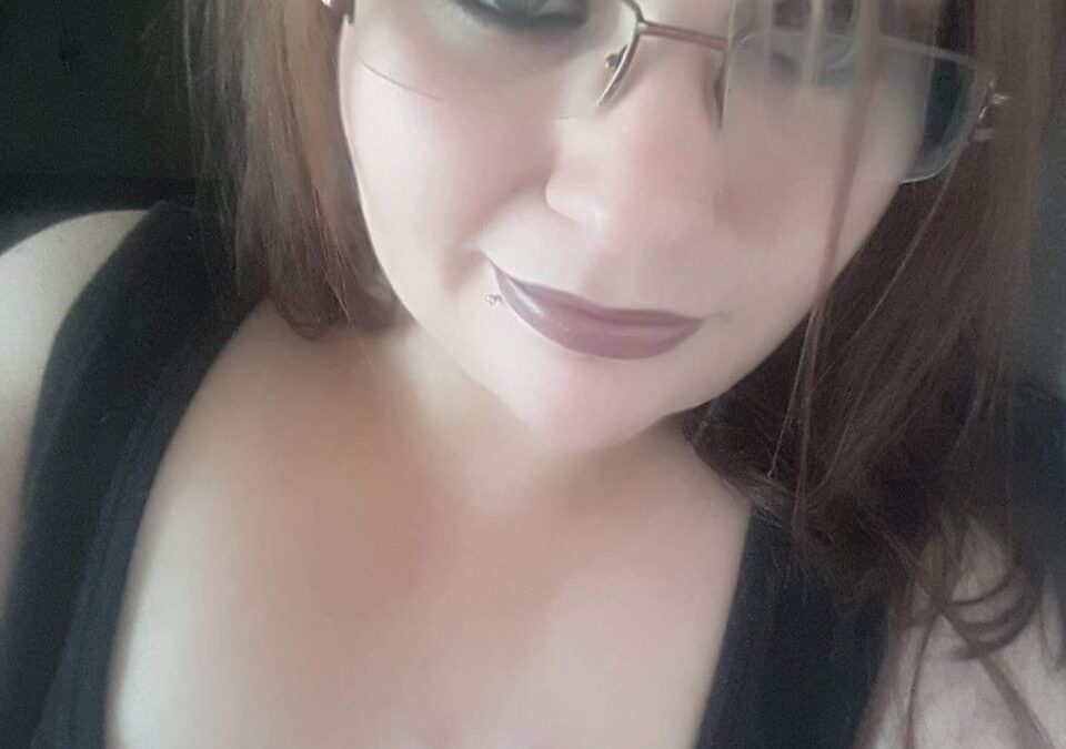 TeufelsGirl - private Porno Darstellerin- Dirtytalk, Analsex, Anal-Dehnungen aktiv, Sexspielzeuge, Gegenstände einführen, Tittenfick, Massenbesamung / Bukkake, Deepthroating (Hardcore Blasen), Gesichtsbesamung, Creampie, Interracial, Große Schwänze, Swingen, Dreier , Doppelte Penetrationen, Gruppensex , Sex-Parties, Entführungsspiele, Devote Rollen, Demütigung, Spanking, Rasur, Versklavung aktiv , Partnererziehung, Fisting