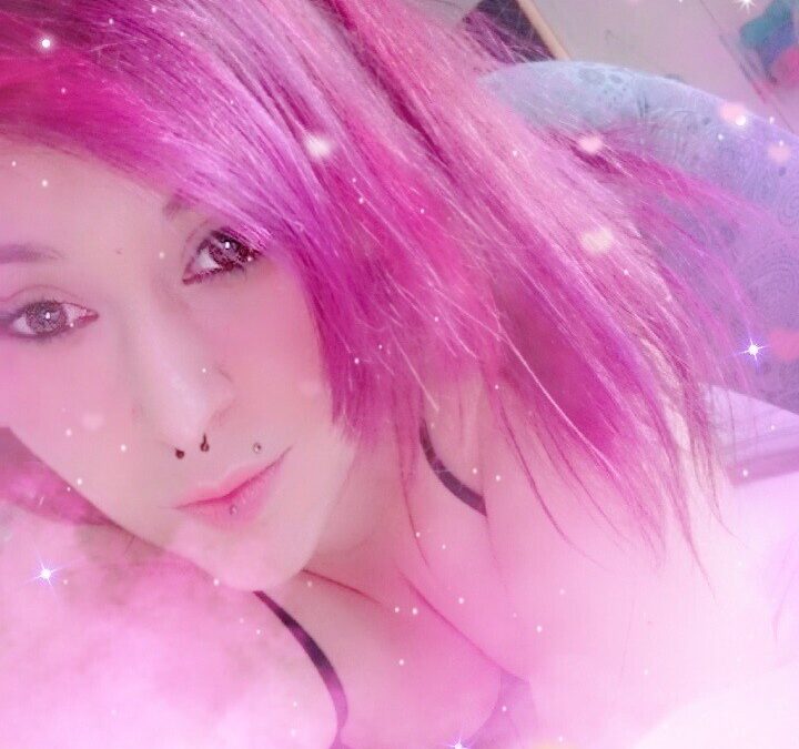 HotDevilGIRL - Amateur Porno Darsteller