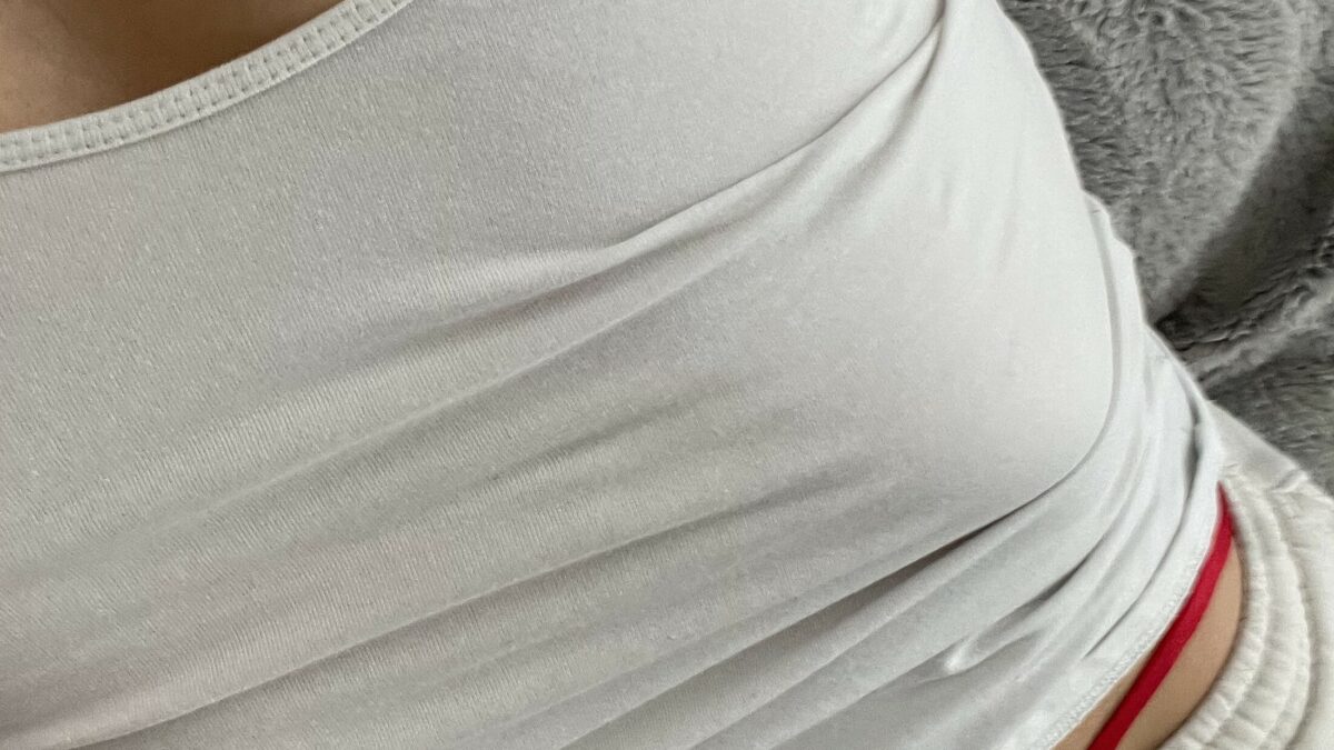 4. Advent - advent, brünett, frau, Masturbieren, nahaufnahme, natur, nett, private Porno Videos, rasiert, Schön, solo, striptease, Weihnachten, YoungKim