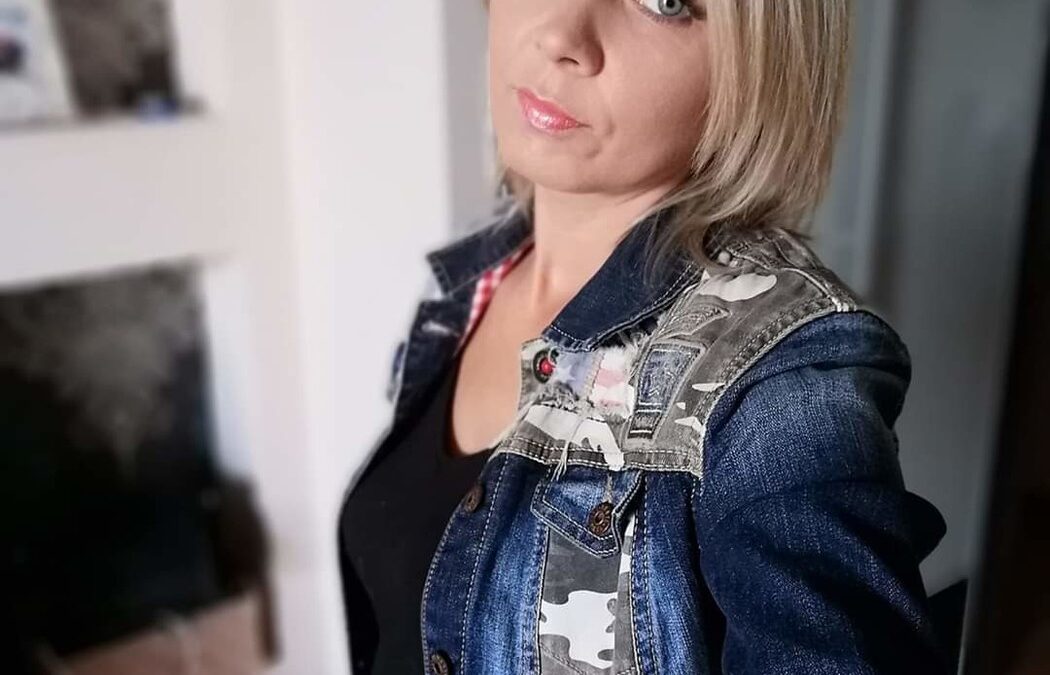 JudyNaughty - Amateur Porno Darsteller