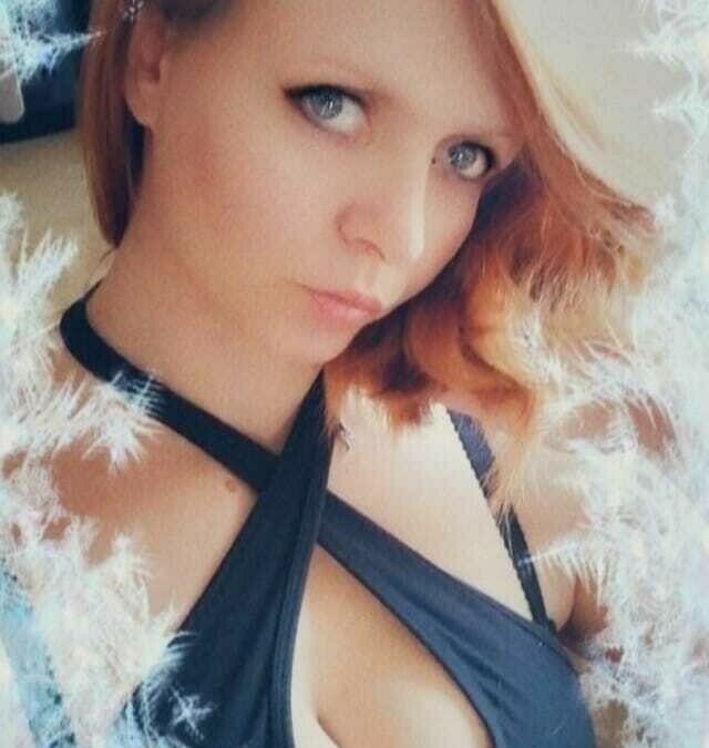BlaseHasi - private Porno Darstellerin- 69, Girlfriendsex, Dirtytalk, Analsex, Zeigen in der Öffentlichkeit, Sexspielzeuge, Tittenfick, Deepthroating (Hardcore Blasen), Eier lecken, Große Brüste, Lesbische Spiele, Rollenspiele, Dreier , Doppelte Penetrationen, Sex-Parties, Doktor-Spiele, Devote Rollen, Dominante Rollen, Bondage, Partnererziehung