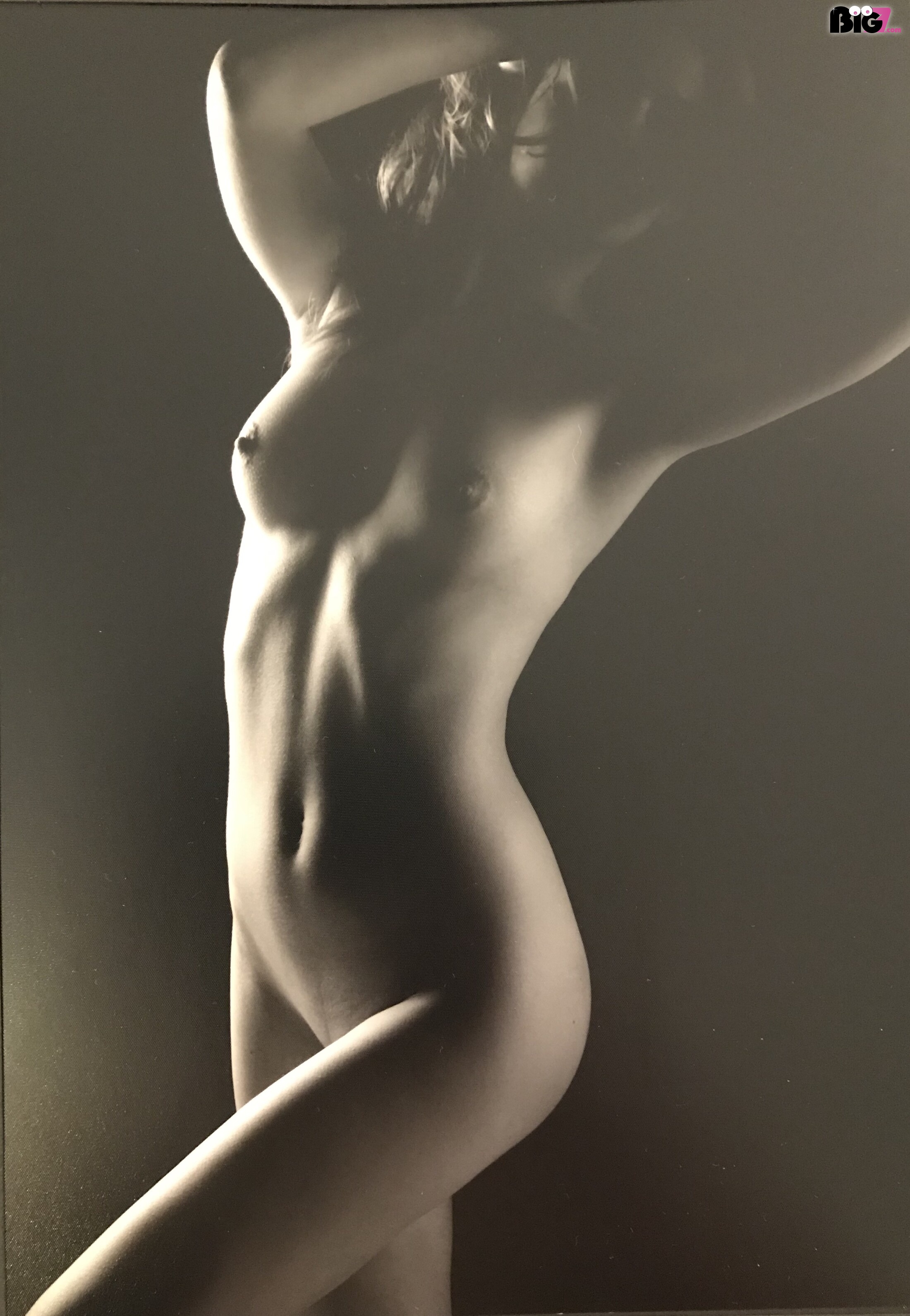 o 8915ab0a3538573867c950460d0a26df - PetiteTessa