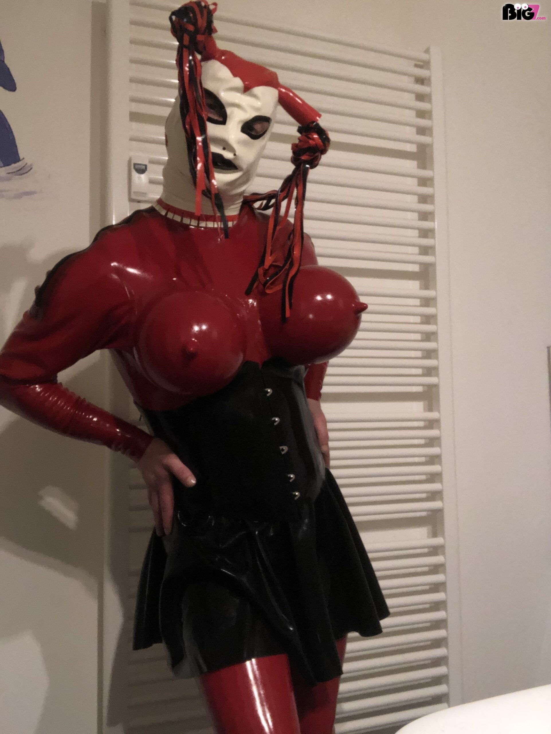 o 8b3263a1b17a67503898ad225f1175ee 1 scaled - LatexChristian
