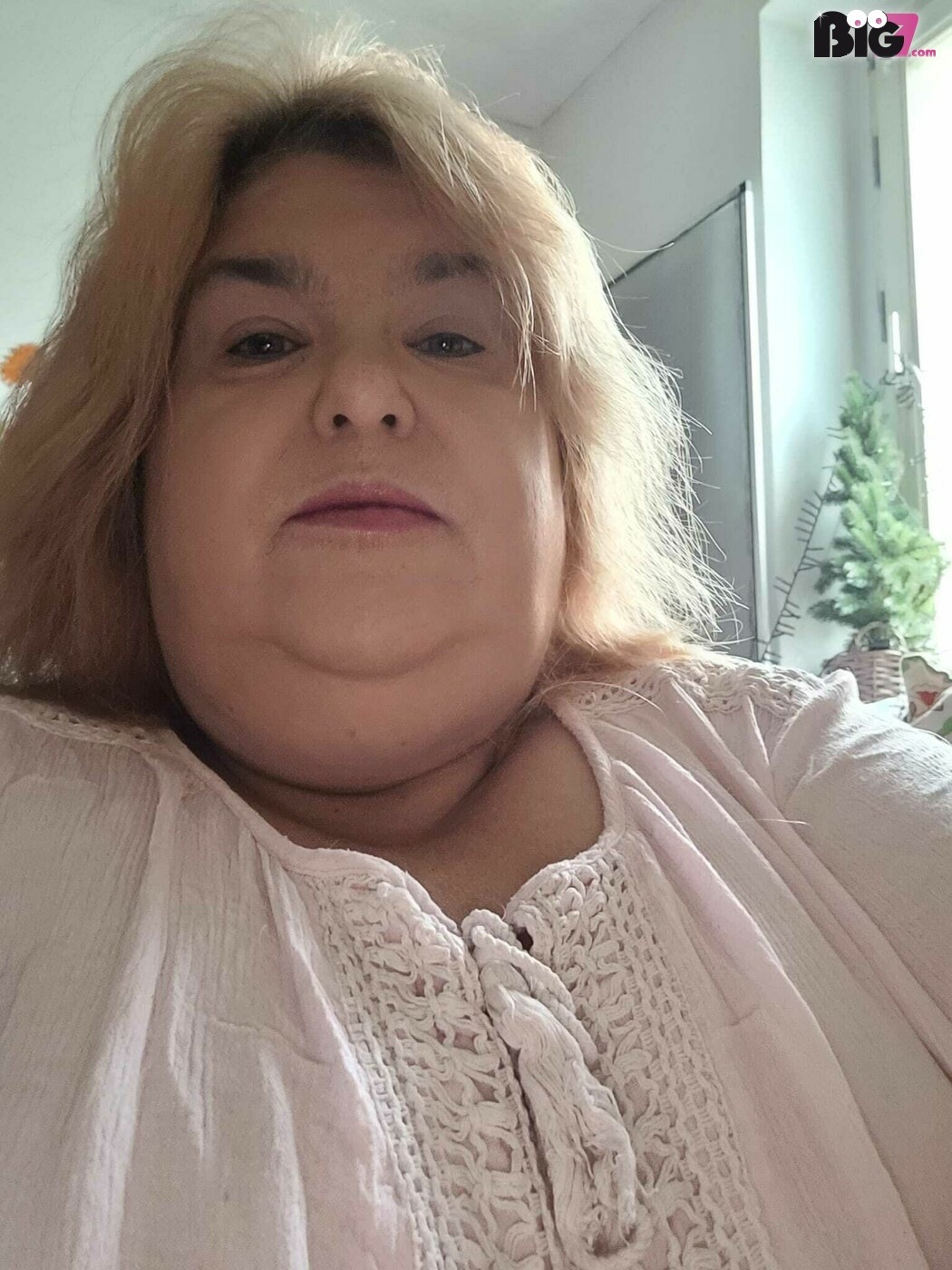 Dicke-Hausfrau - private Porno Darstellerin- 69, Dirtytalk, Analsex, Zungen-Analsex aktiv, Zungen-Analsex passiv, Sexspielzeuge, Tittenfick, Deepthroating (Hardcore Blasen), Rimming (Polecken), Gesichtsbesamung, Face-Sitting, Eier lecken, Creampie, Große Brüste, Rollenspiele, Dreier , Doppelte Penetrationen, Gruppensex , Sex-Parties, Natursekt aktiv, Natursekt passiv