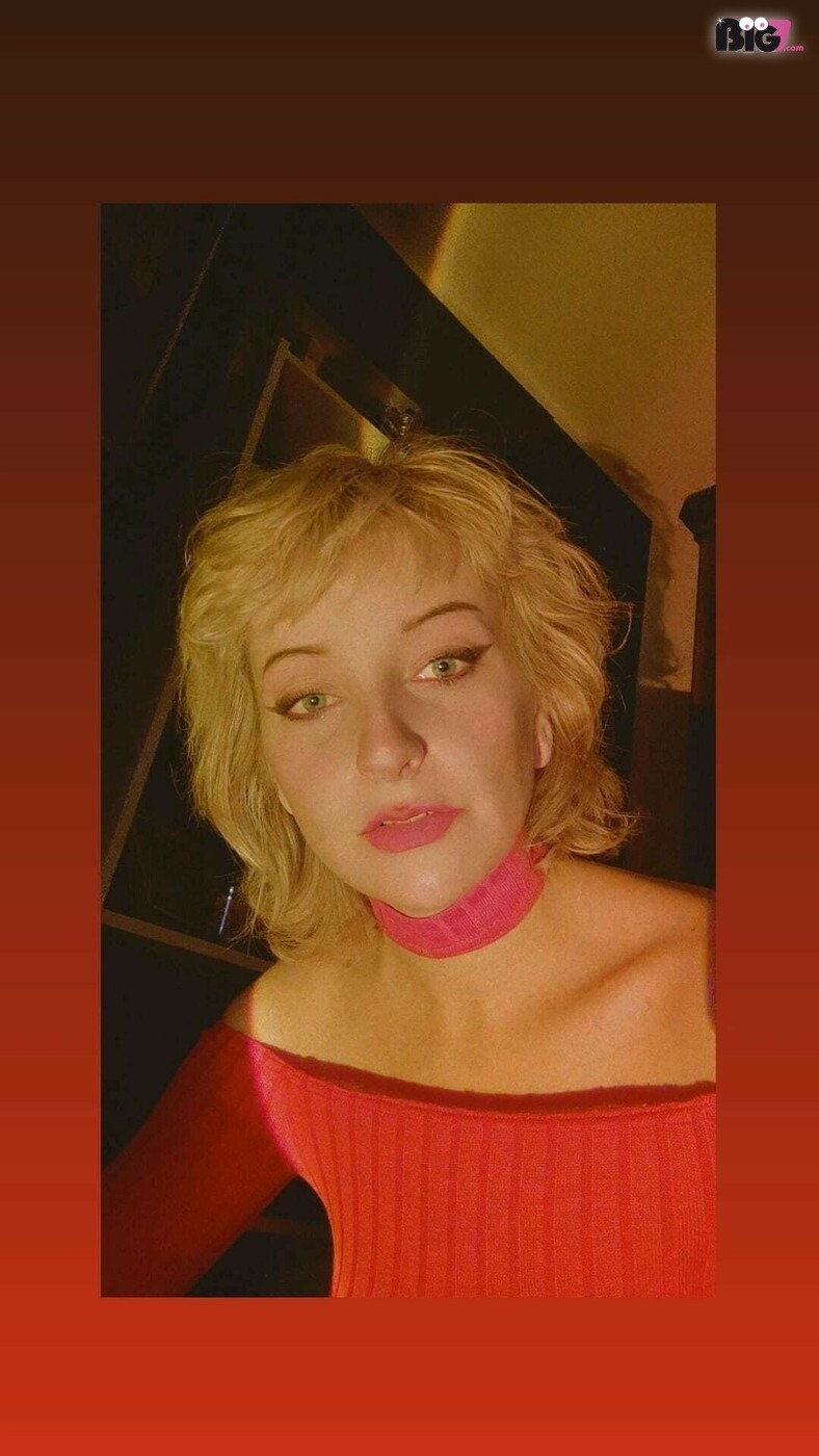 o 93d0daf1681f40645b8fb0fc662051a1 - CurvyMirella