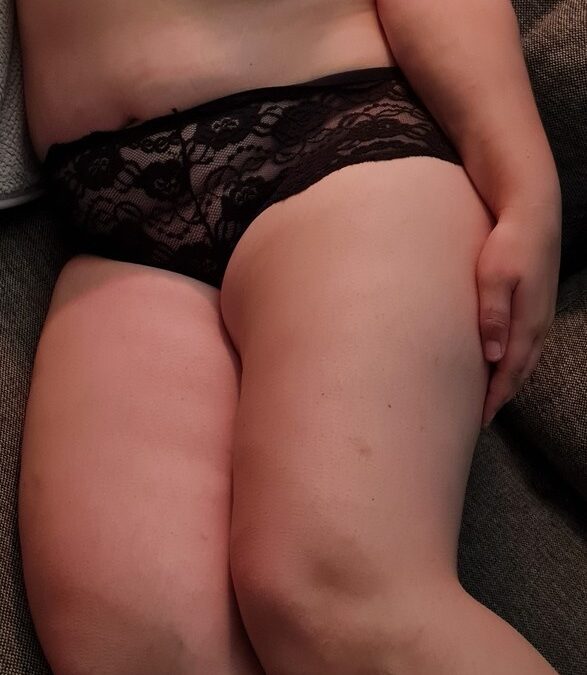 Jessjess32 - Amateur Porno Darsteller