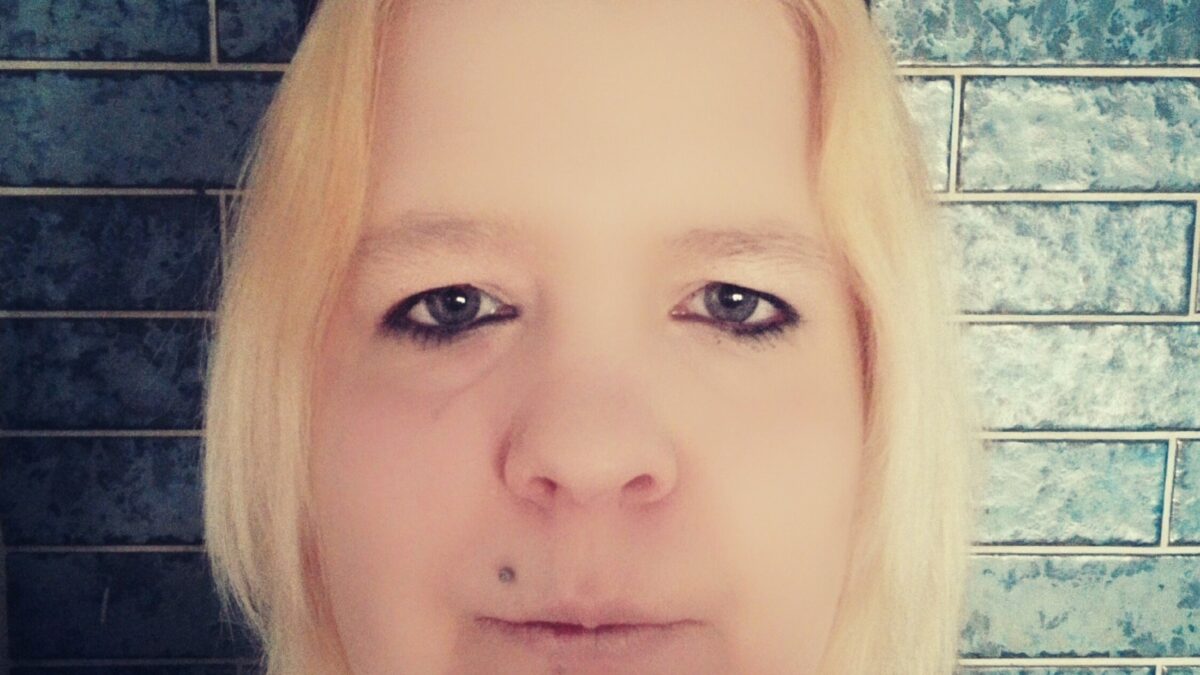 Blackangel28 - private Porno Darstellerin- 69, Dirtytalk, Analsex, Zungen-Analsex aktiv, Anal-Dehnungen aktiv, Ass to Mouth, Zeigen in der Öffentlichkeit, Sexspielzeuge, Gegenstände einführen, Tittenfick, Deepthroating (Hardcore Blasen), Face-Sitting, Eier lecken, Große Schwänze, Lesbische Spiele, Rollenspiele, Dreier , Doppelte Penetrationen, Gruppensex , Sex-Parties, High-Heels, Lack,Leder, Latex, Doktor-Spiele, Natursekt aktiv, Maskenspiele, Wachs-Spiele, Entführungsspiele, Devote Rollen, Dominante Rollen, Nadeln, Versklavung aktiv , Verhöre, Vorführung, Fisting, Trampling
