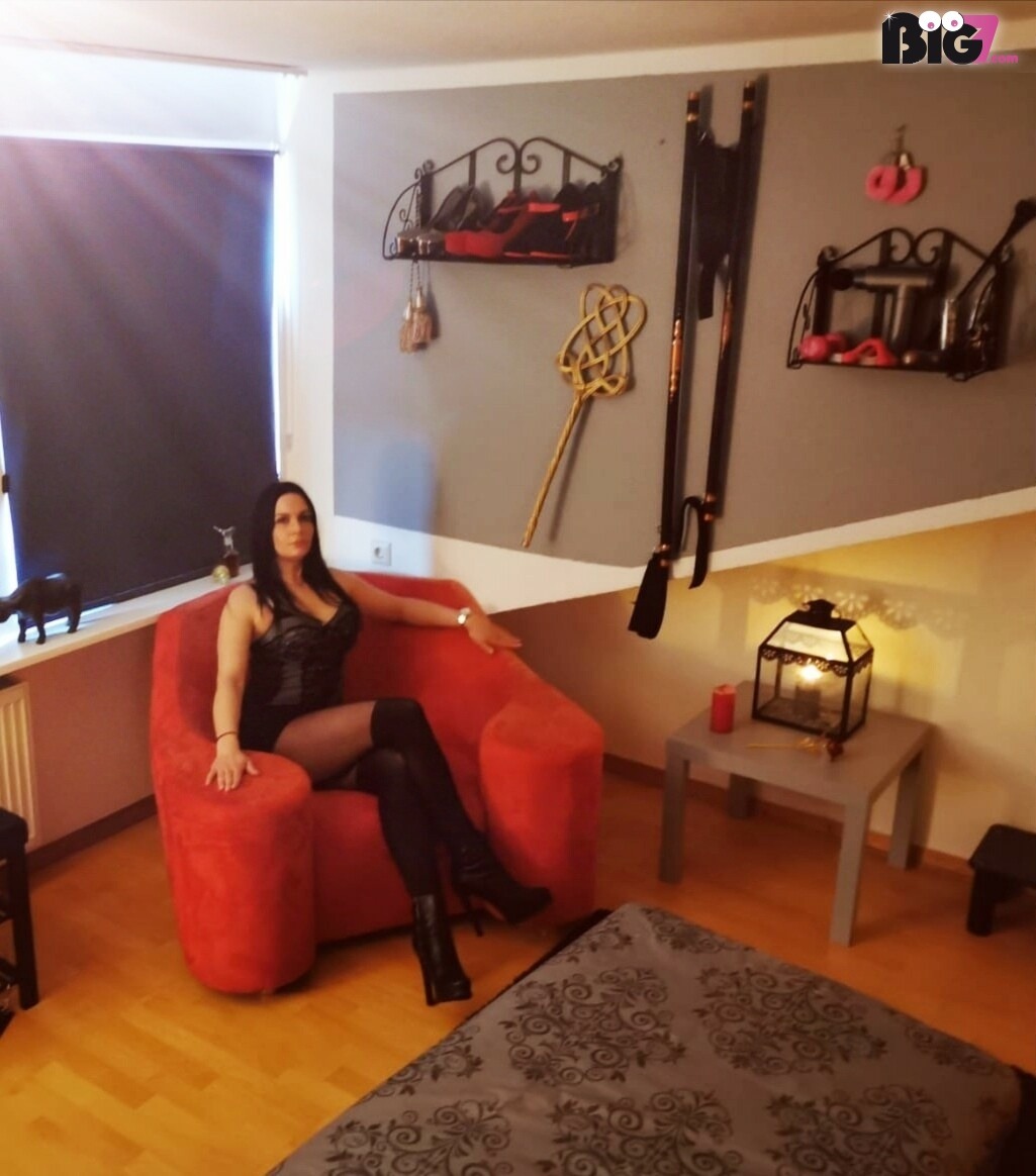o ab8cc780bfce178fa97d7650c5174833 - Maggyhot