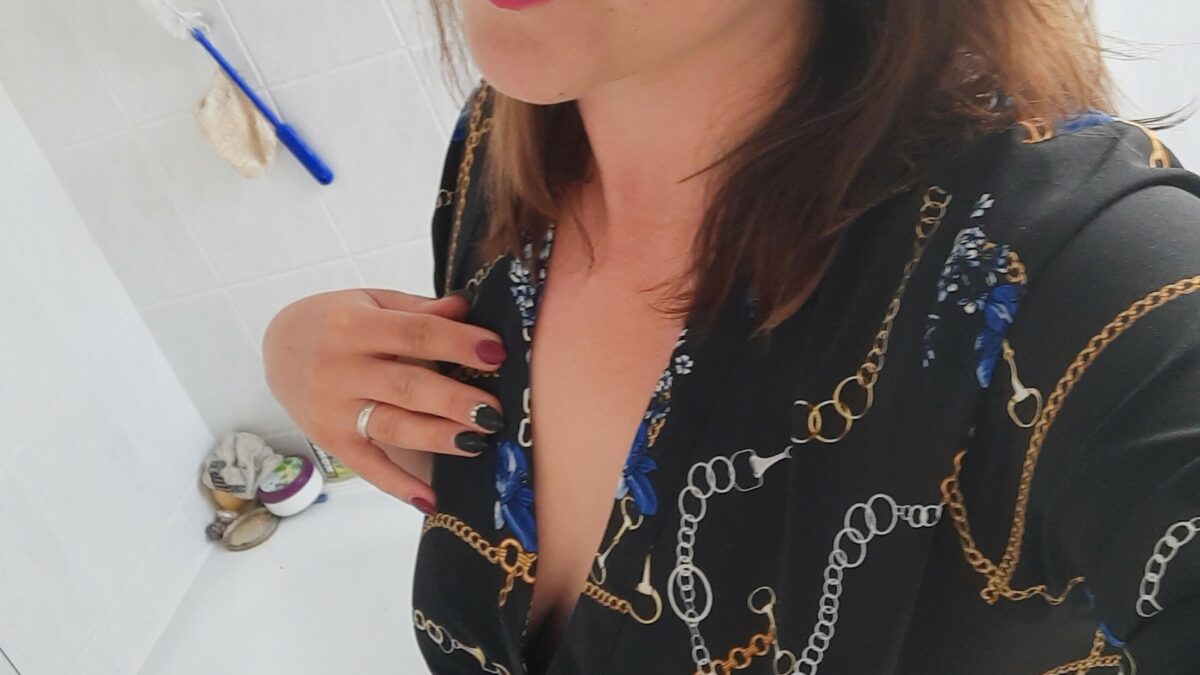 Zoepchen207 - private Porno Darstellerin-