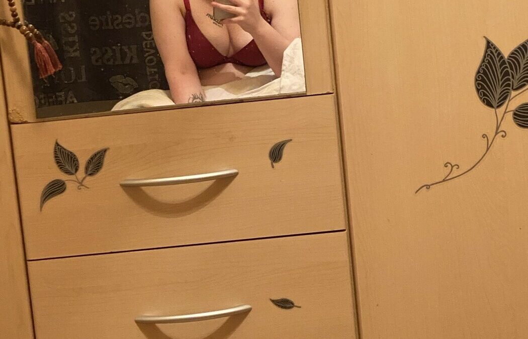 Alenya - Amateur Porno Darsteller
