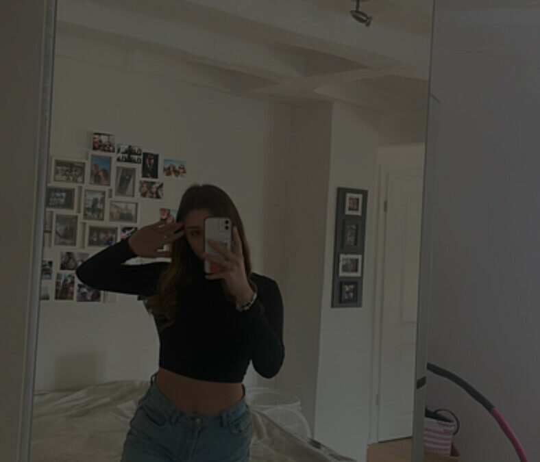 Stellax - private Porno Darstellerin-