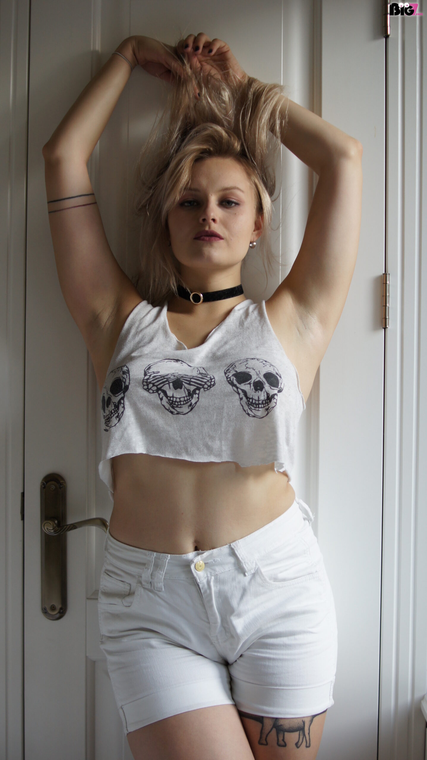 o b09074a786f075609e04f1e165d330e4 3 scaled - DorinaHONEY