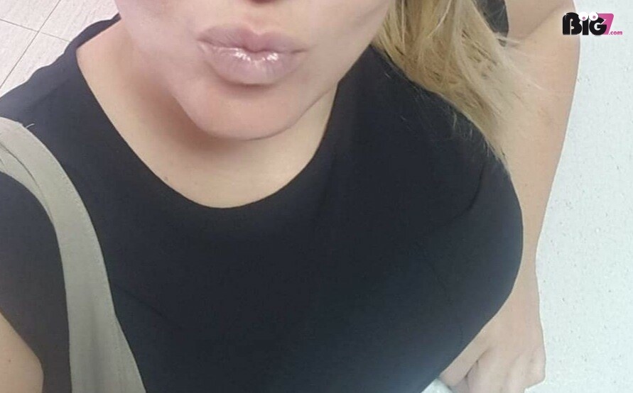 Yoana - private Porno Darstellerin- 69, Girlfriendsex, Analsex, Zeigen in der Öffentlichkeit, Sexspielzeuge, Gegenstände einführen, Tittenfick, Gesichtsbesamung, Face-Sitting, Eier lecken, Creampie, Lesbische Spiele, Rollenspiele, Dreier , Doppelte Penetrationen, Gruppensex , Sex-Parties, Doktor-Spiele, Devote Rollen, Rasur