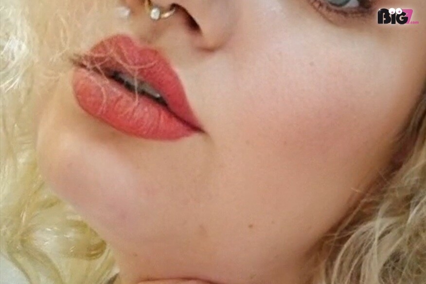 Sarahly - Amateur Porno Darsteller