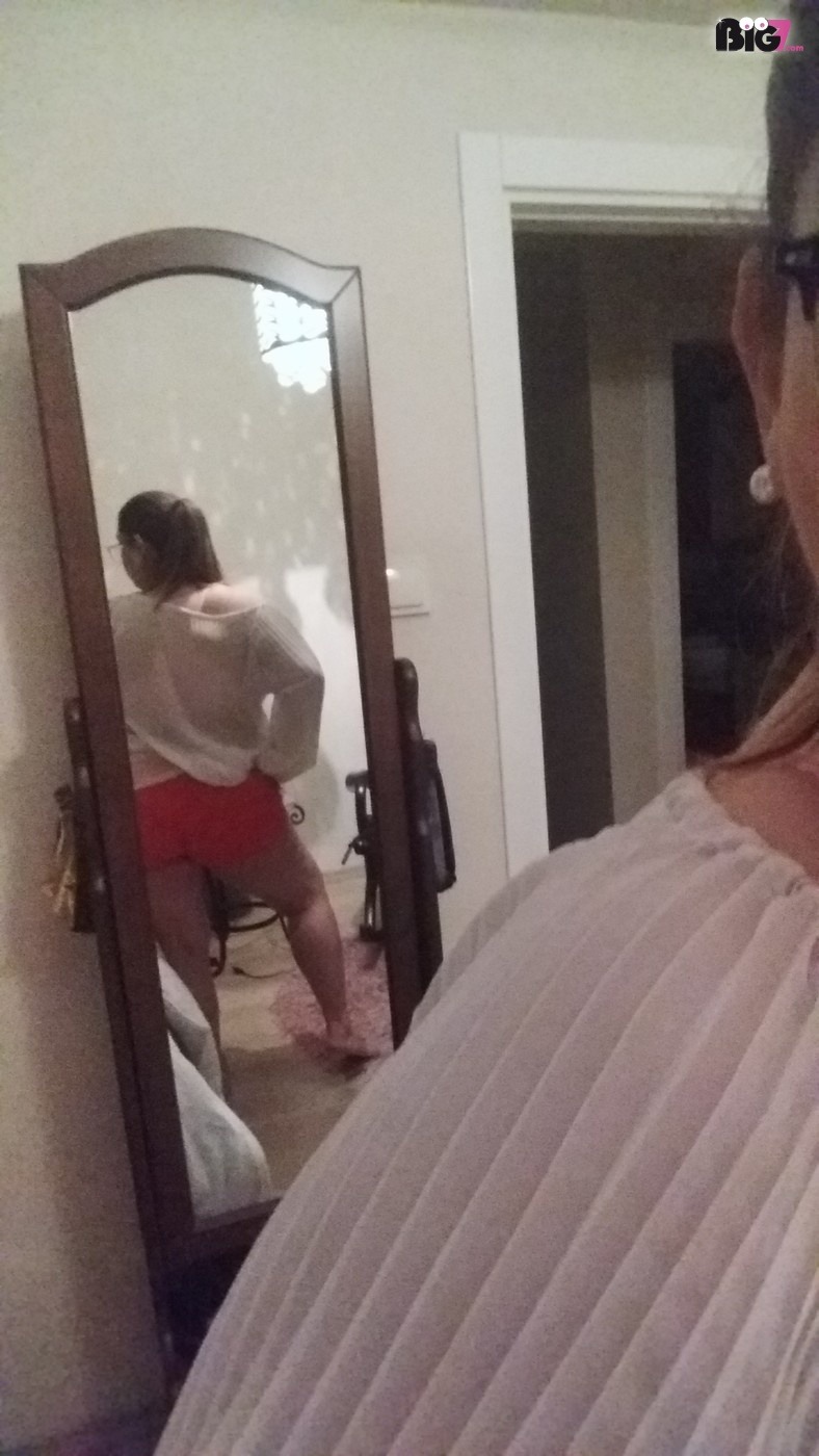 o bf0c72cd81efec33203bd6c751ccfd06 - Jini-Milf