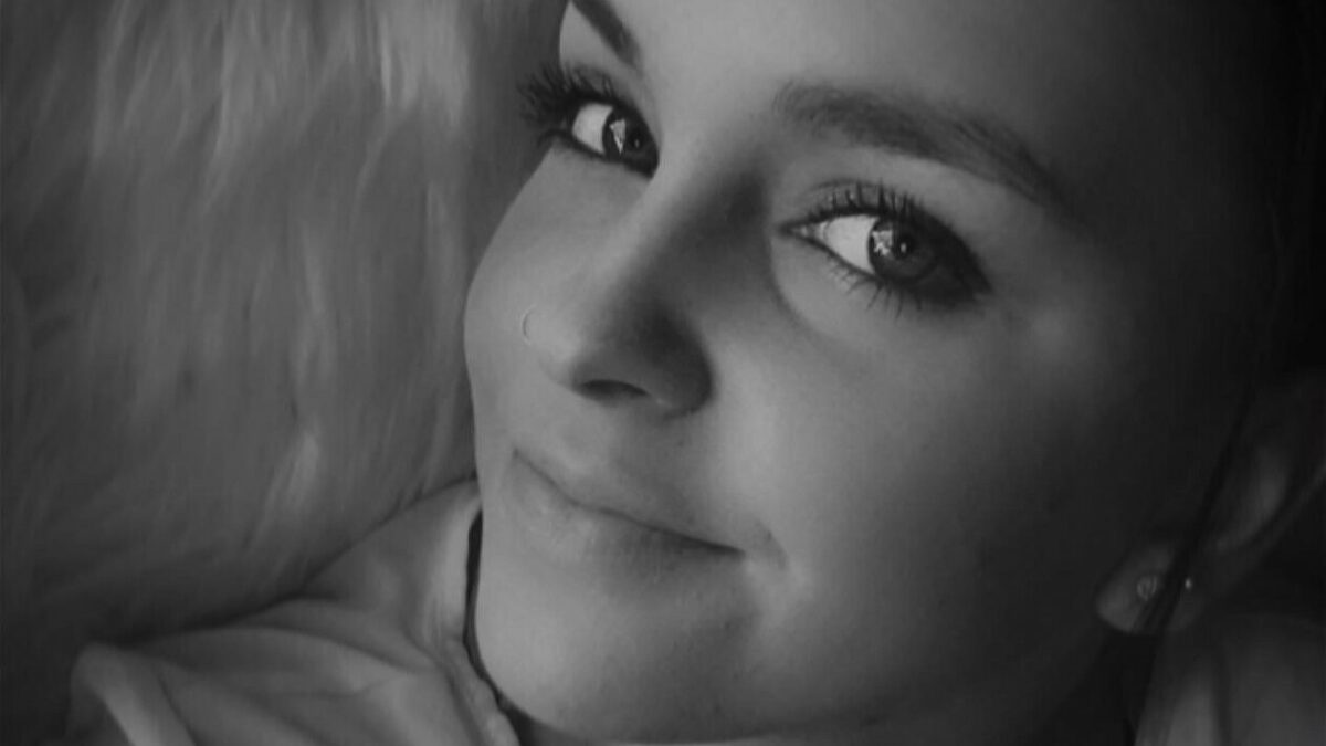 Leyna - Amateur Porno Darsteller