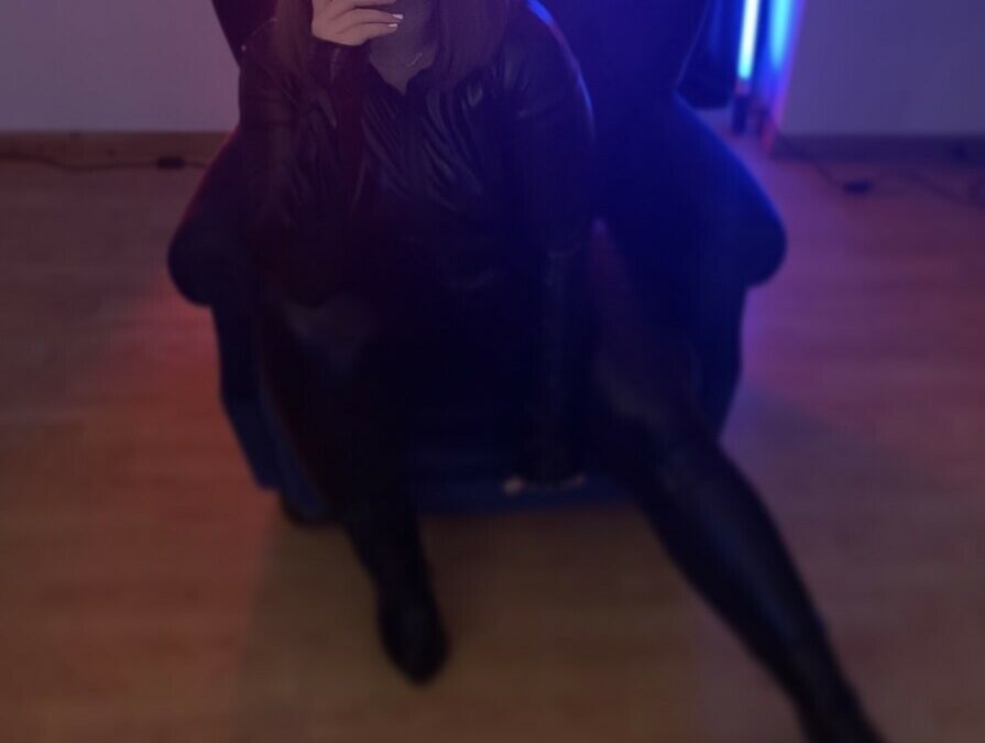Ladyiv - Amateur Porno Darsteller